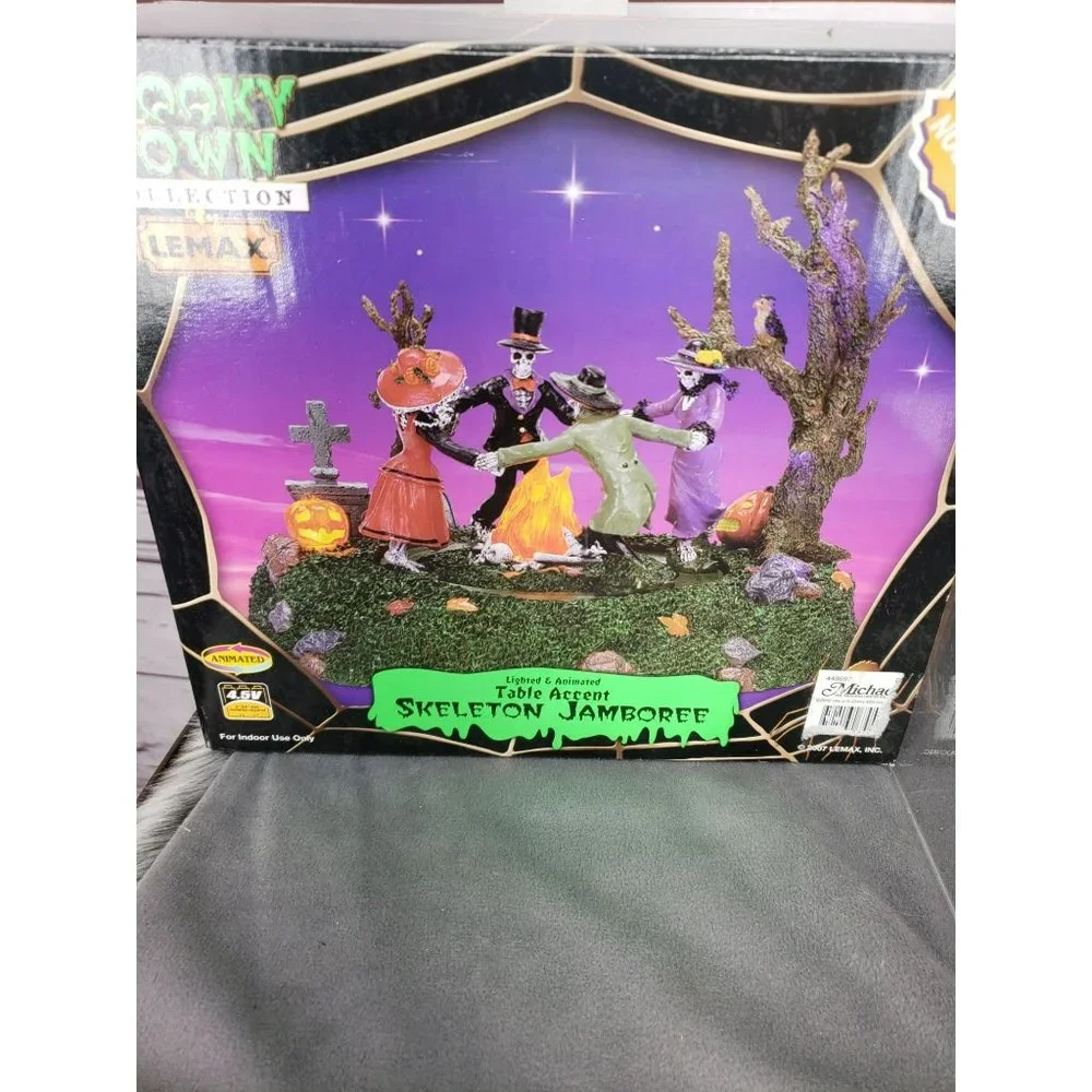 Lemax Tabletop Accent Ceramic Animated Light Skeleton Jamboree‎